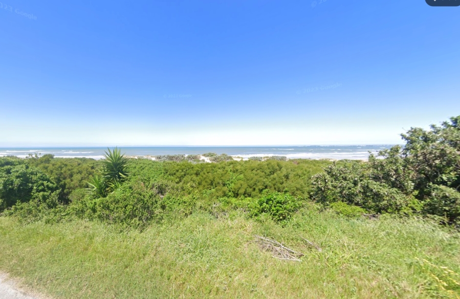 Commercial Property for Sale in Paradise Beach Eastern Cape